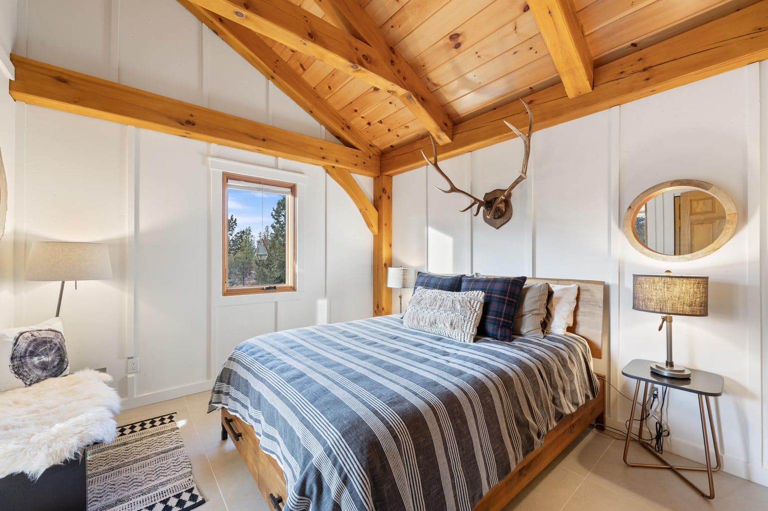 Photo of 67775 Cloverdale Road 39 of 43