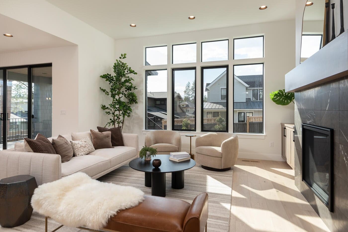 Photo of 2963 NW Polarstar Avenue 8 of 52