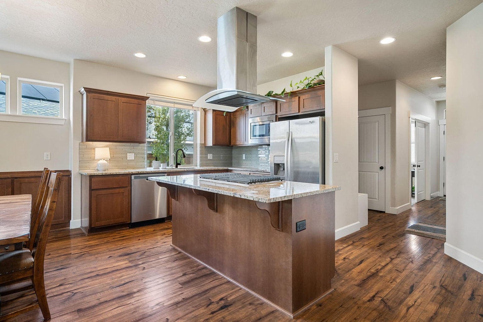 Photo of 20815 Alpine Ridge Place 6 of 48