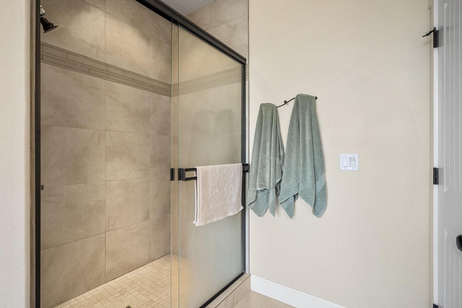 Photo of 20815 Alpine Ridge Place 20 of 48