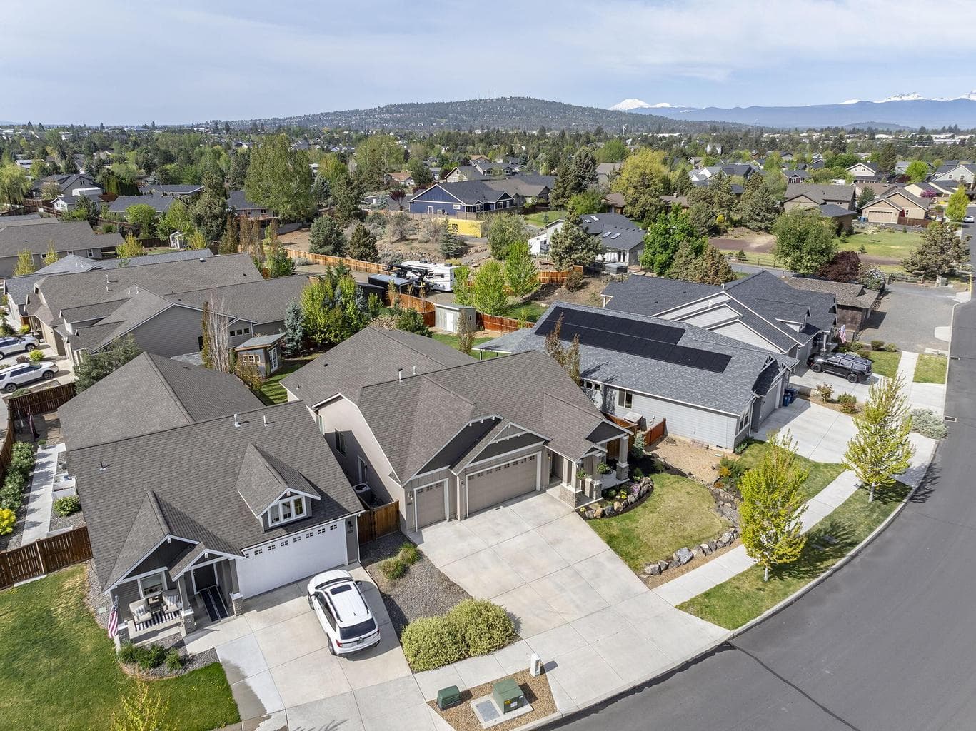 Photo of 20815 Alpine Ridge Place 35 of 48