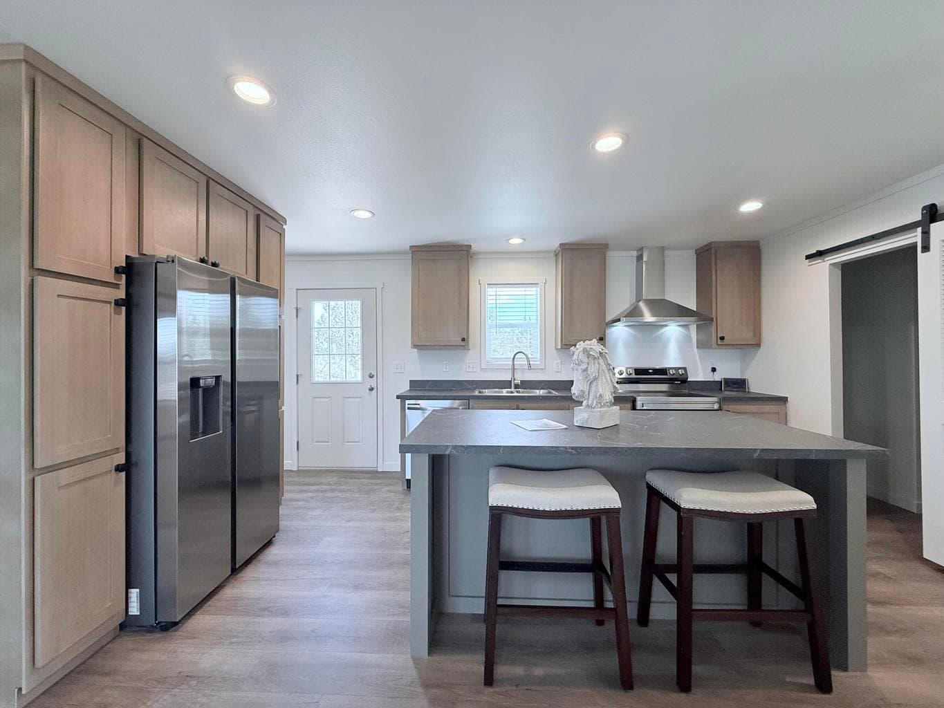 Photo of 16441 SE Creek Road 12 of 38