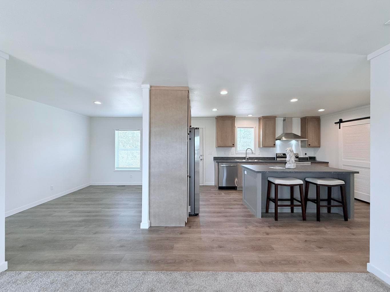 Photo of 16441 SE Creek Road 13 of 38