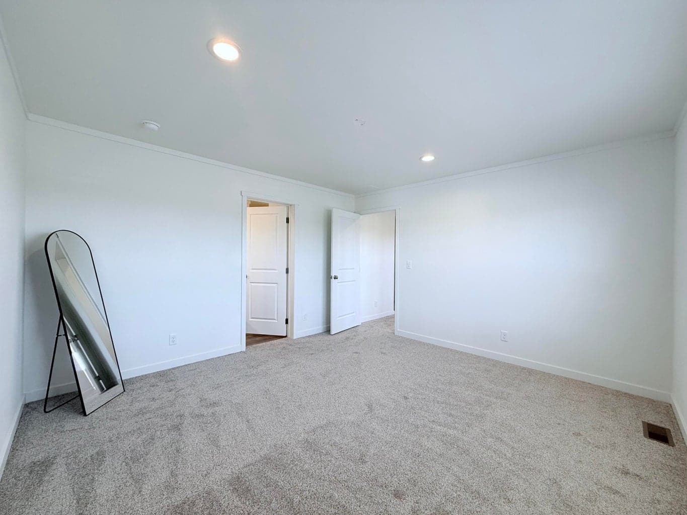 Photo of 16441 SE Creek Road 26 of 38
