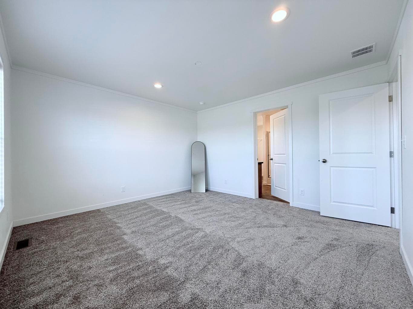 Photo of 16441 SE Creek Road 27 of 38