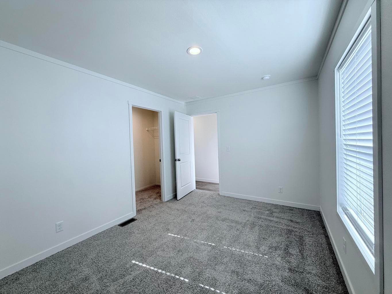 Photo of 16441 SE Creek Road 33 of 38