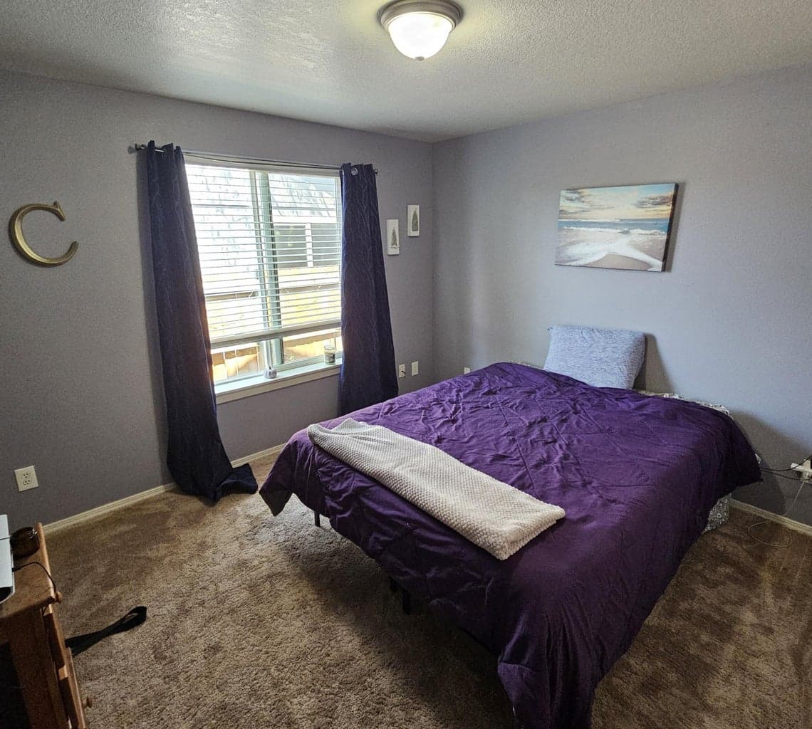 Photo of 968 SE Kierra Place 8 of 15