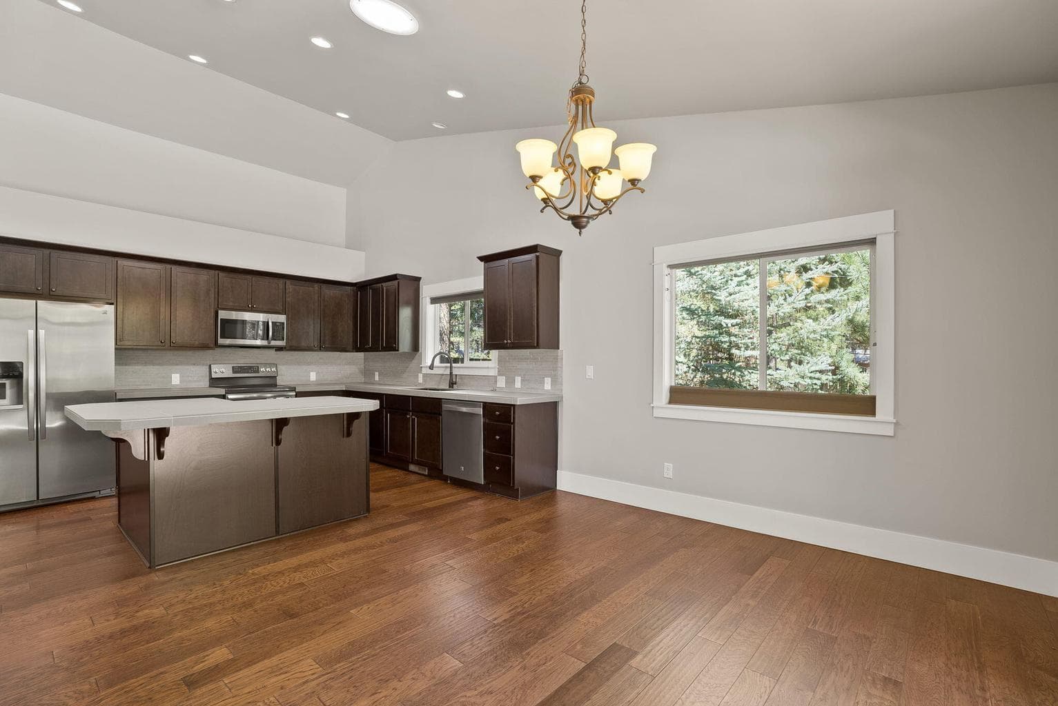 Photo of 59768 Navajo Road 12 of 61