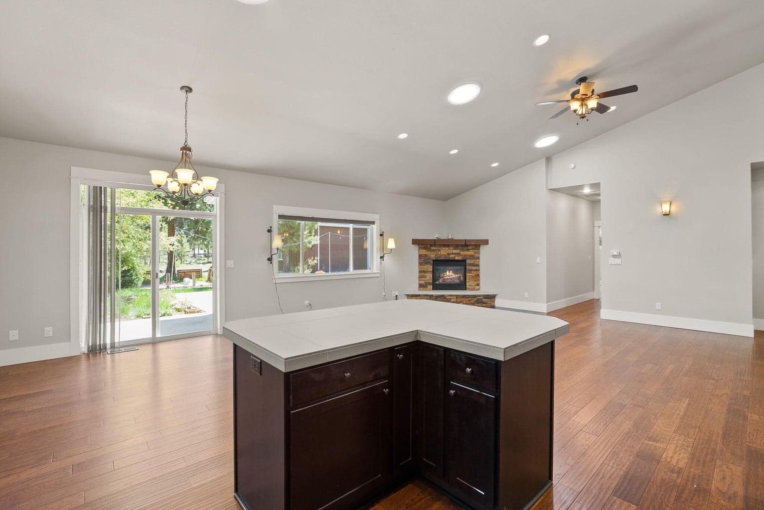Photo of 59768 Navajo Road 20 of 61
