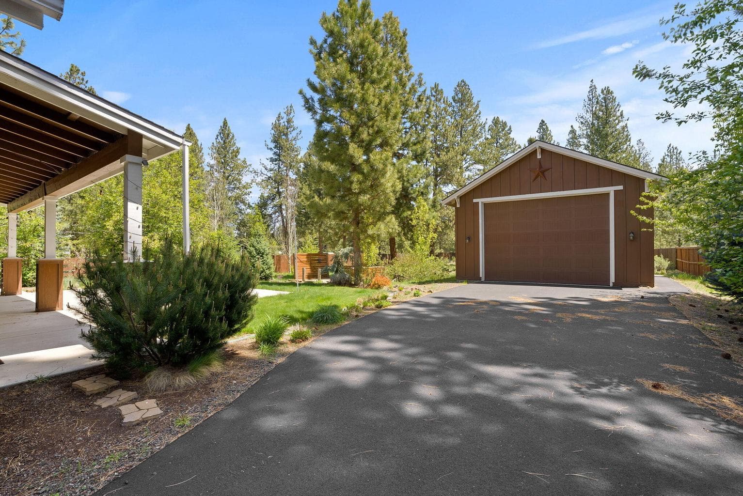Photo of 59768 Navajo Road 47 of 61