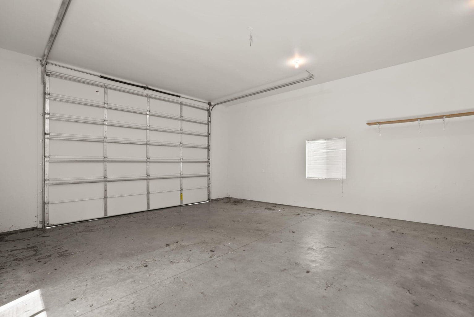Photo of 59768 Navajo Road 48 of 61