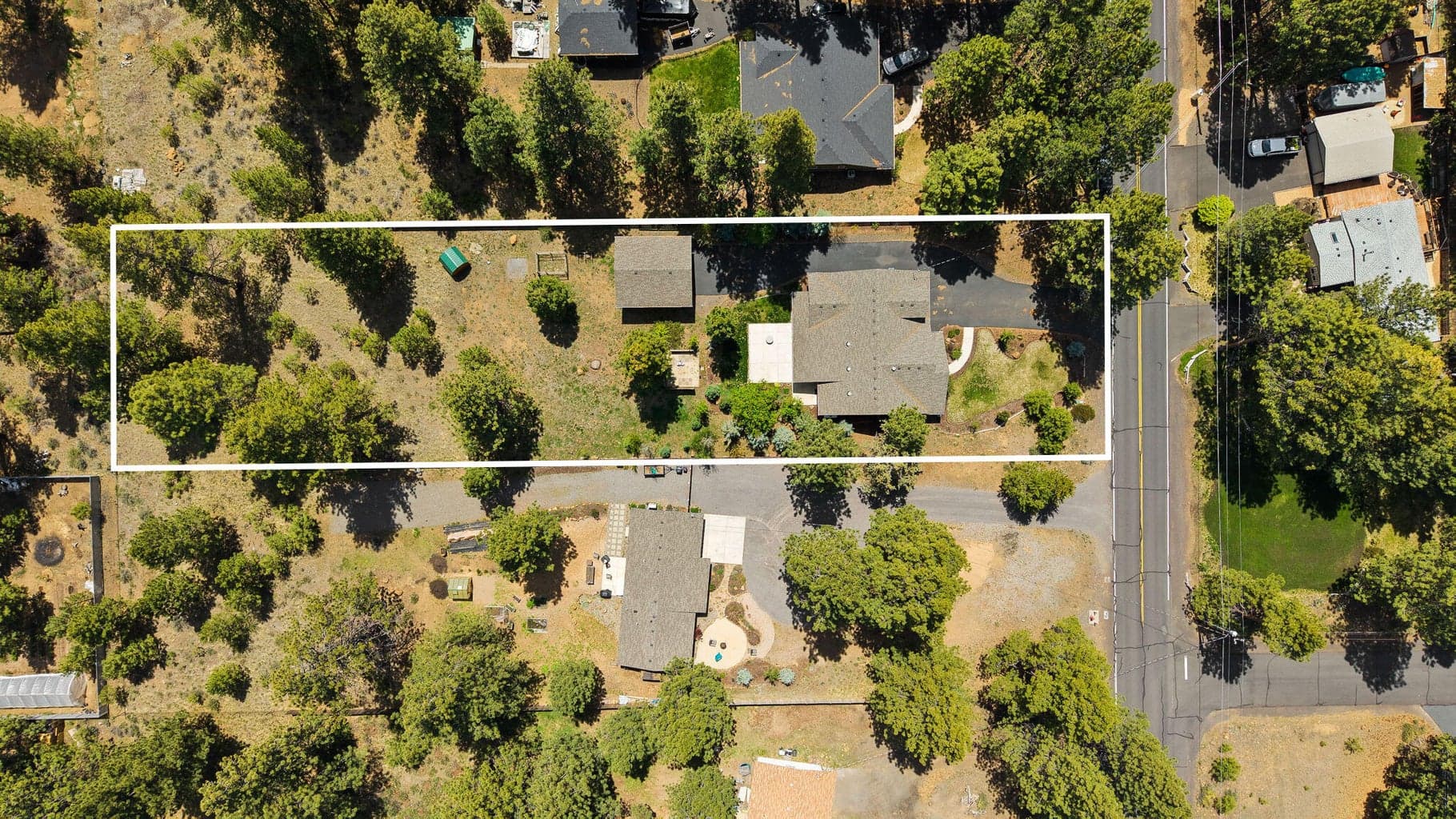 Photo of 59768 Navajo Road 57 of 61