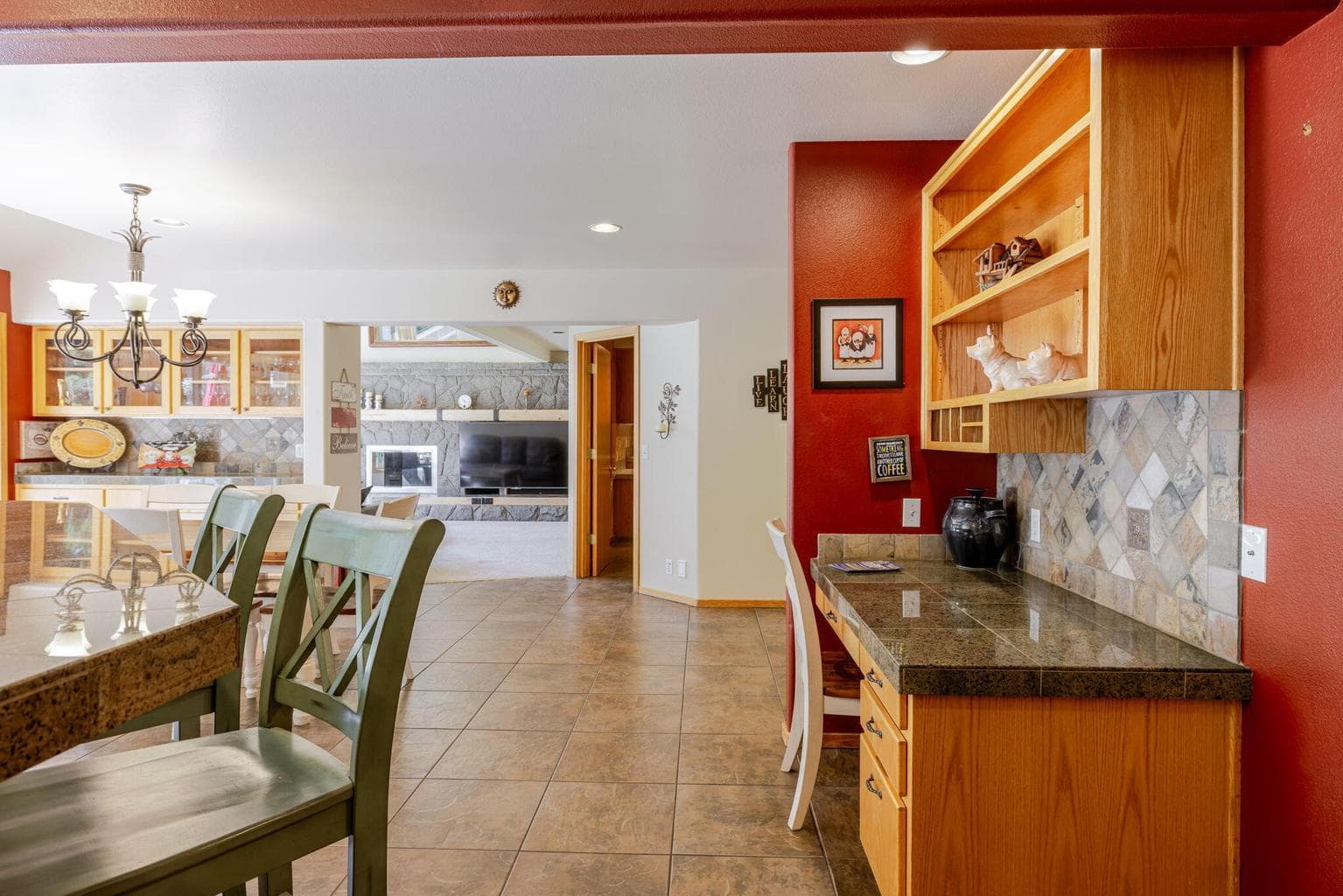 Photo of 58160 McNary Lane 10 of 48