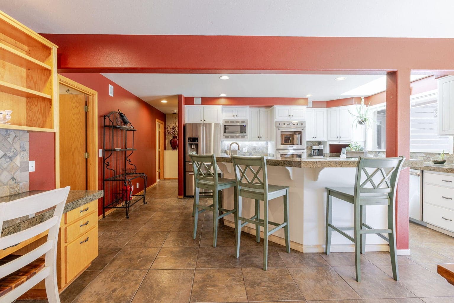 Photo of 58160 McNary Lane 9 of 48