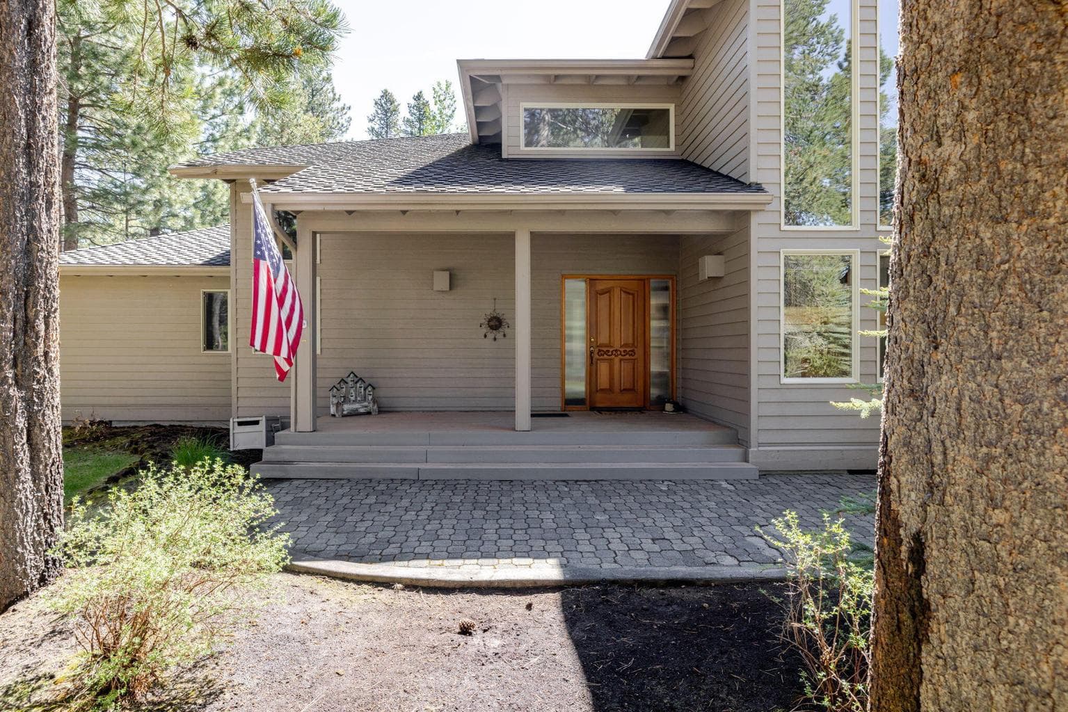 Photo of 58160 McNary Lane 2 of 48