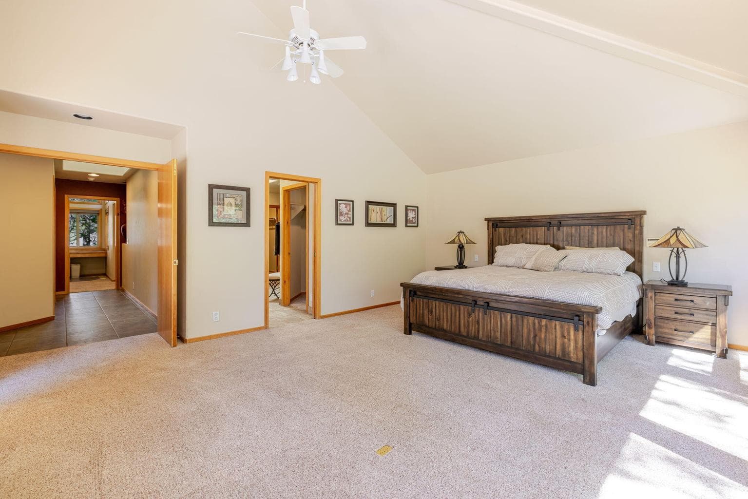 Photo of 58160 McNary Lane 15 of 48