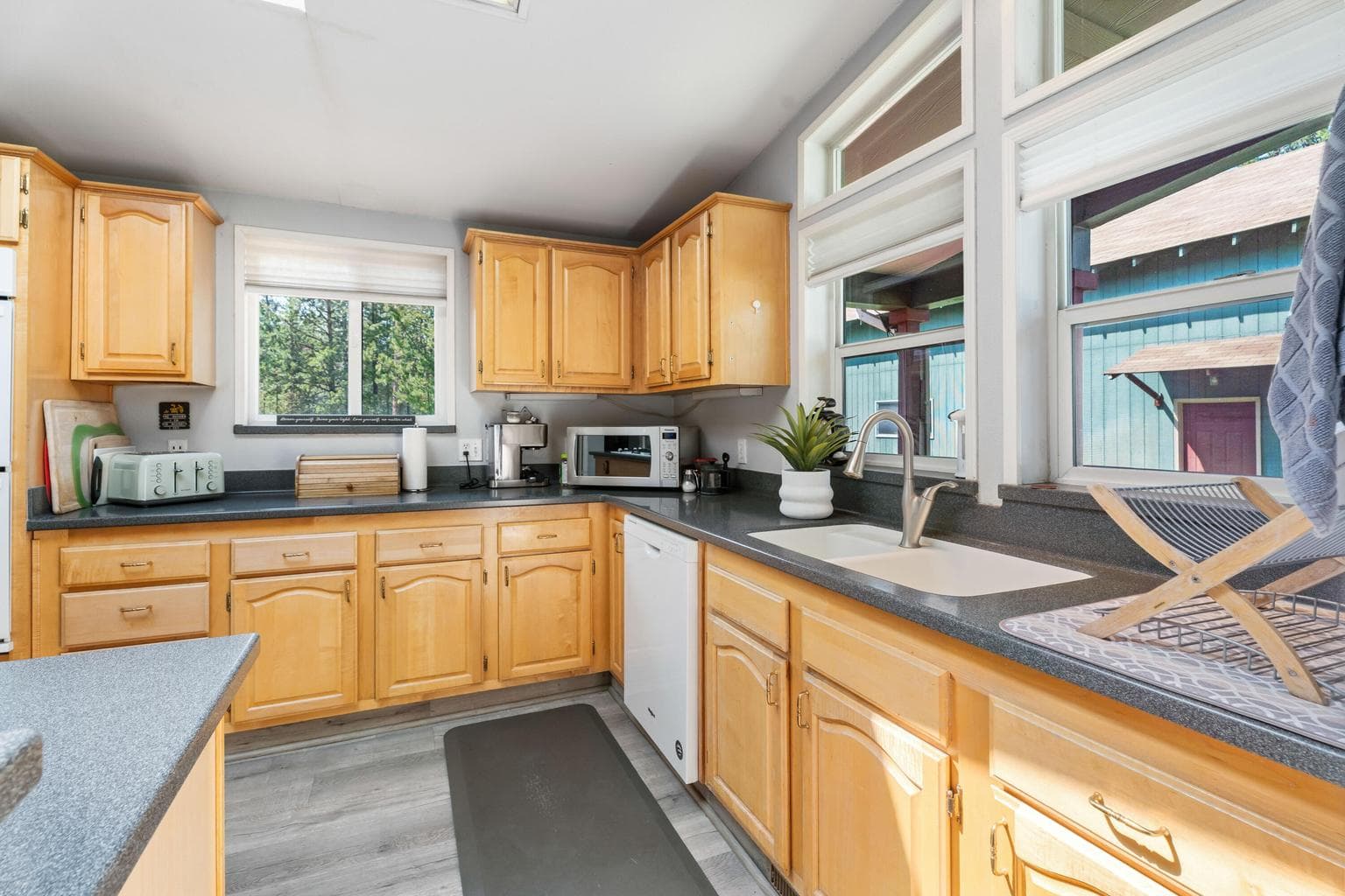 Photo of 55105 Jack Pine Way 21 of 85