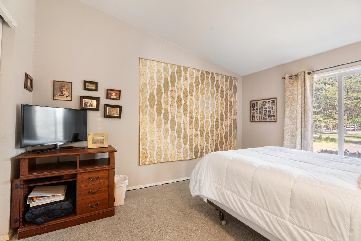 Photo of 55105 Jack Pine Way 42 of 85