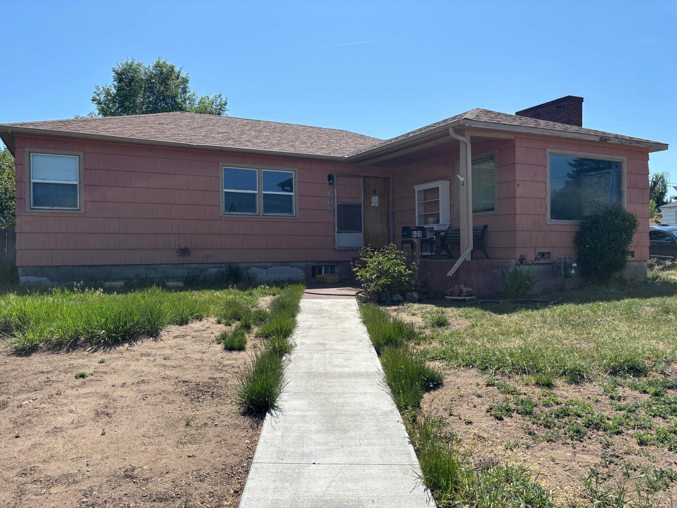 Photo of 608 Canyon 3 of 30