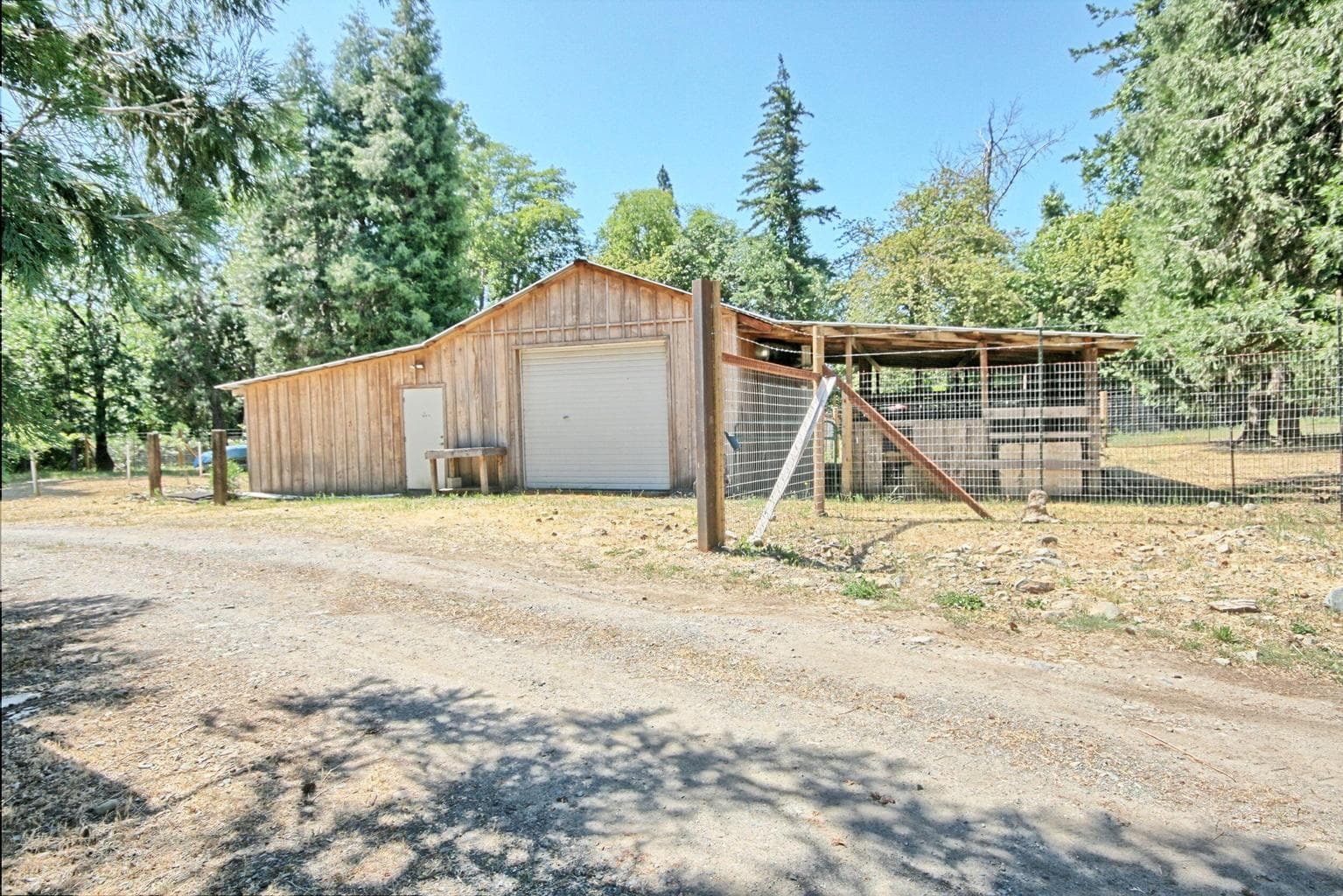 Photo of 199 Powell Creek 3 of 57