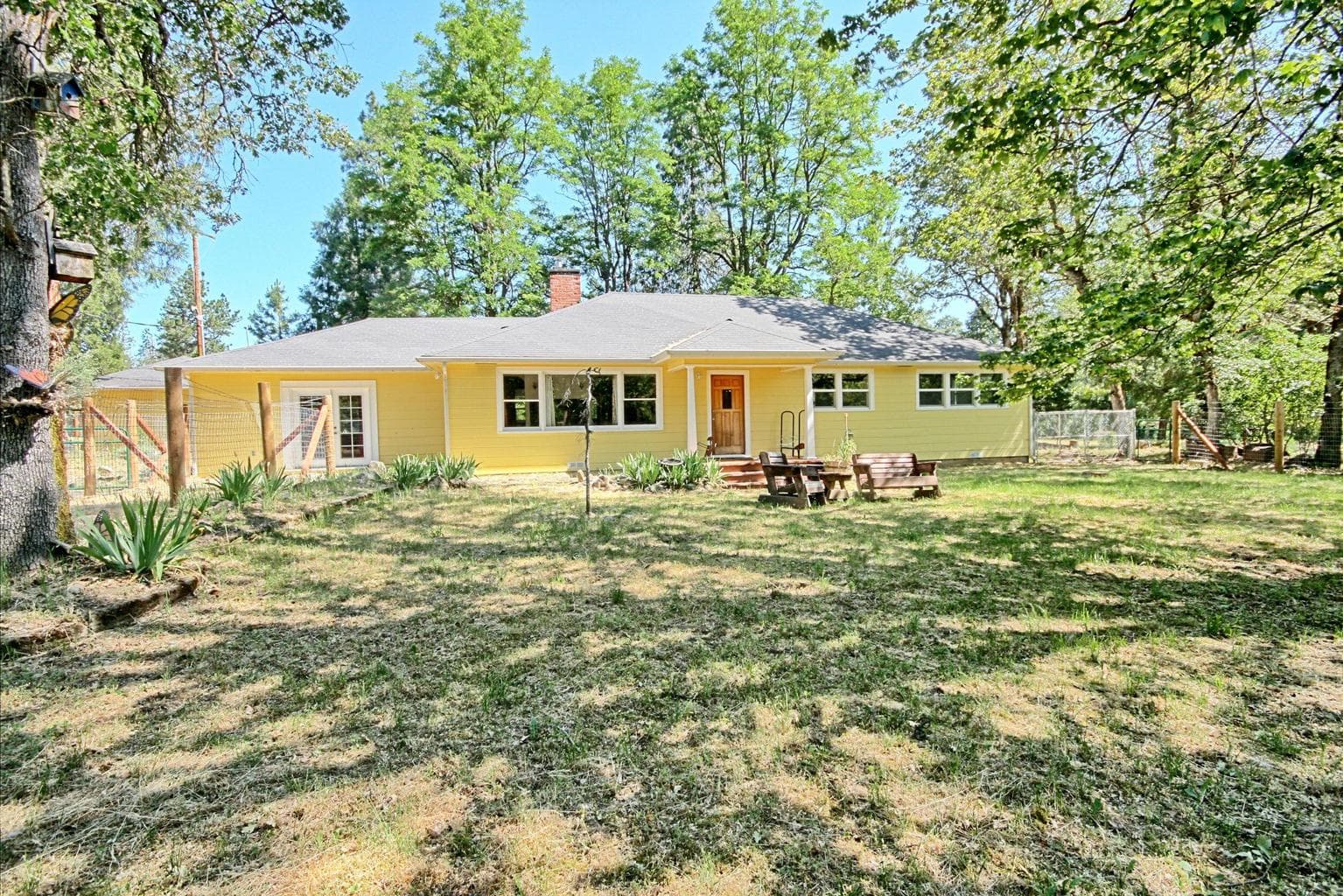 Photo of 199 Powell Creek 2 of 57