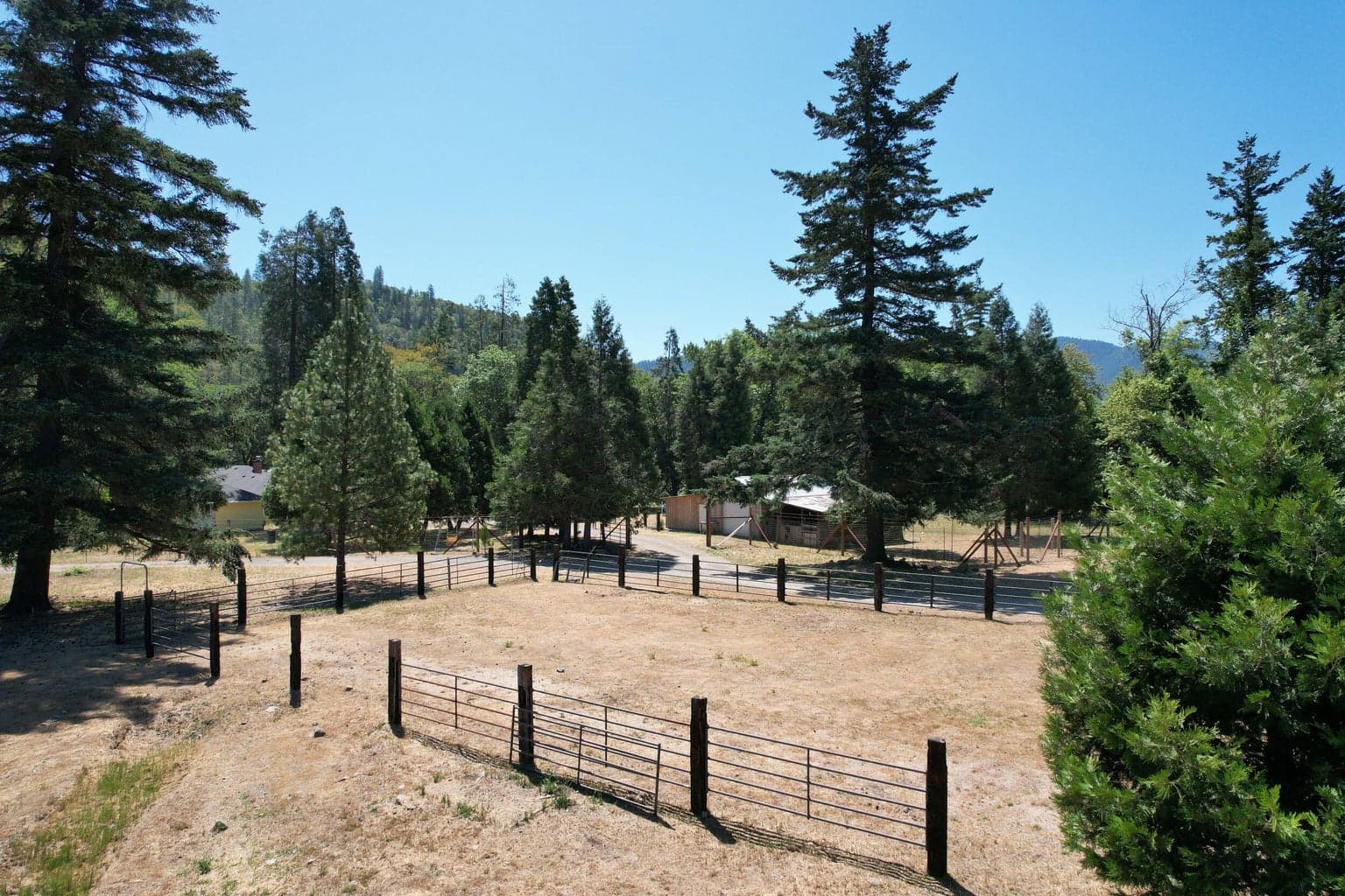 Photo of 199 Powell Creek 2 of 57