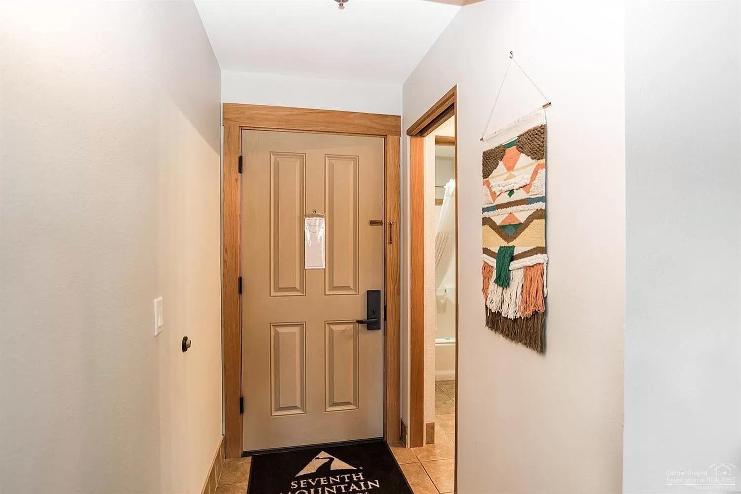 Photo of 18575 SW Century Drive 12 of 19