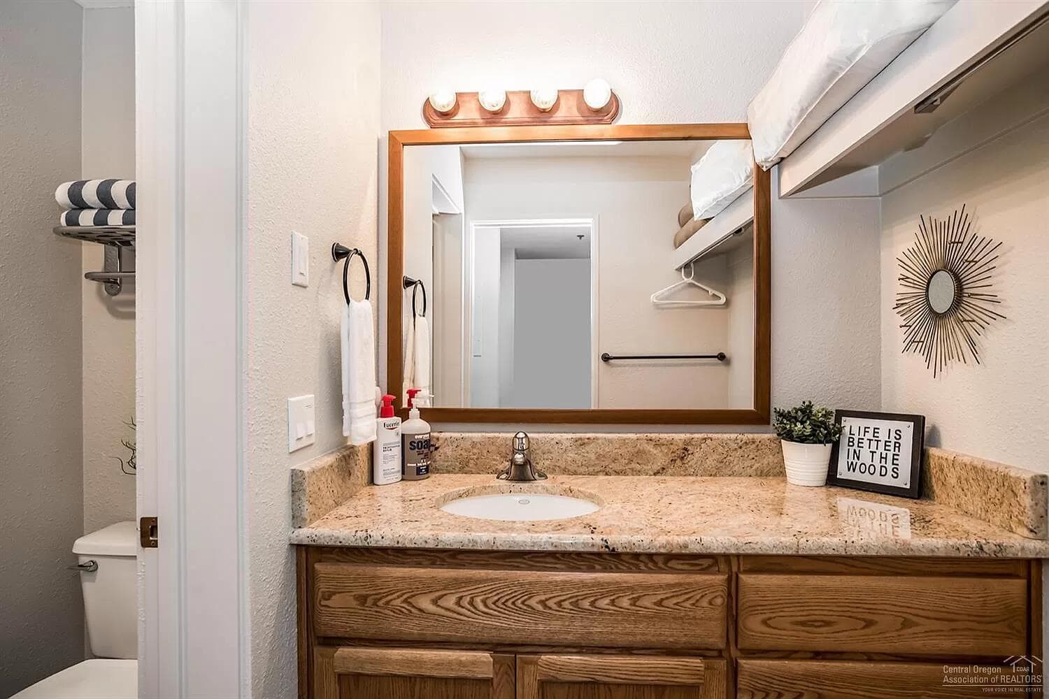 Photo of 18575 SW Century Drive 14 of 19