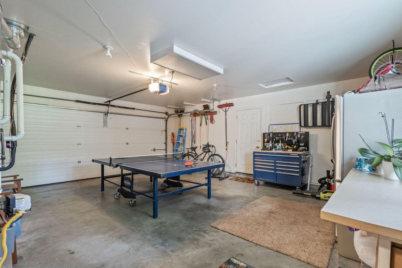 Garage with plenty of room for games and storage