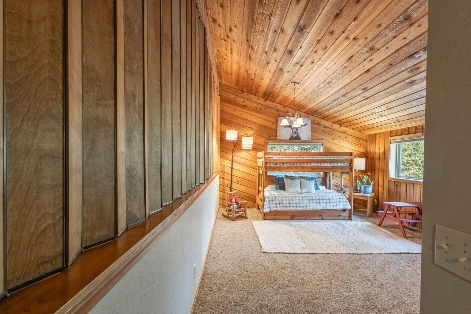 Large Bonus Room w/Bunks and adjustable room closure