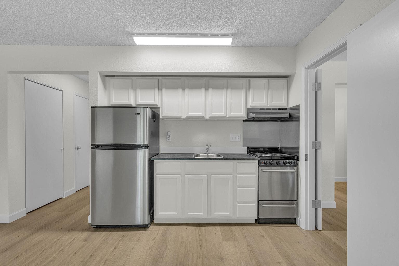 Photo of 1565 NW Wall Street 10 of 34