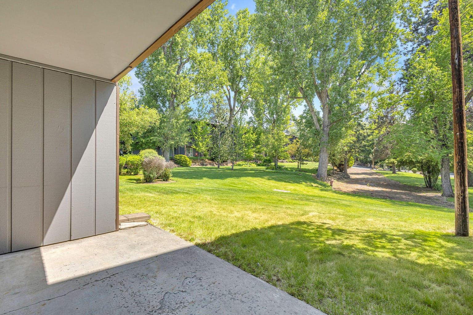Photo of 1565 NW Wall Street 14 of 34