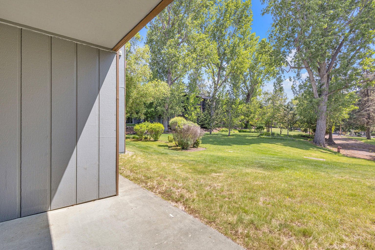 Photo of 1565 NW Wall Street 22 of 34