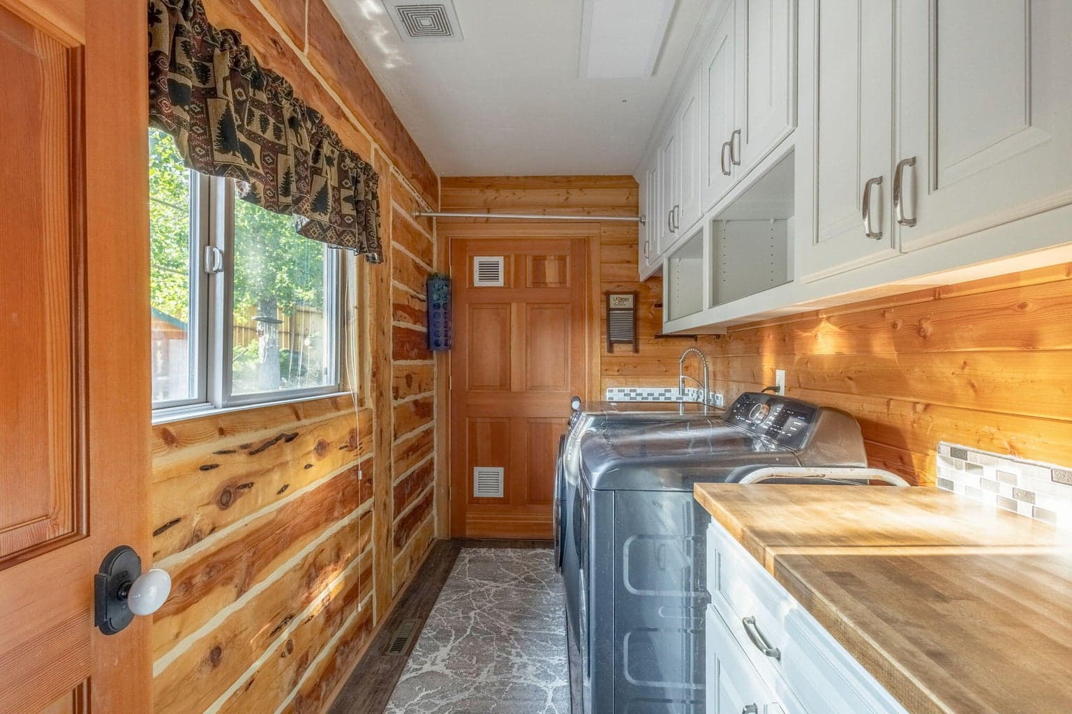 Photo of 7884 SE Davis Way 25 of 59