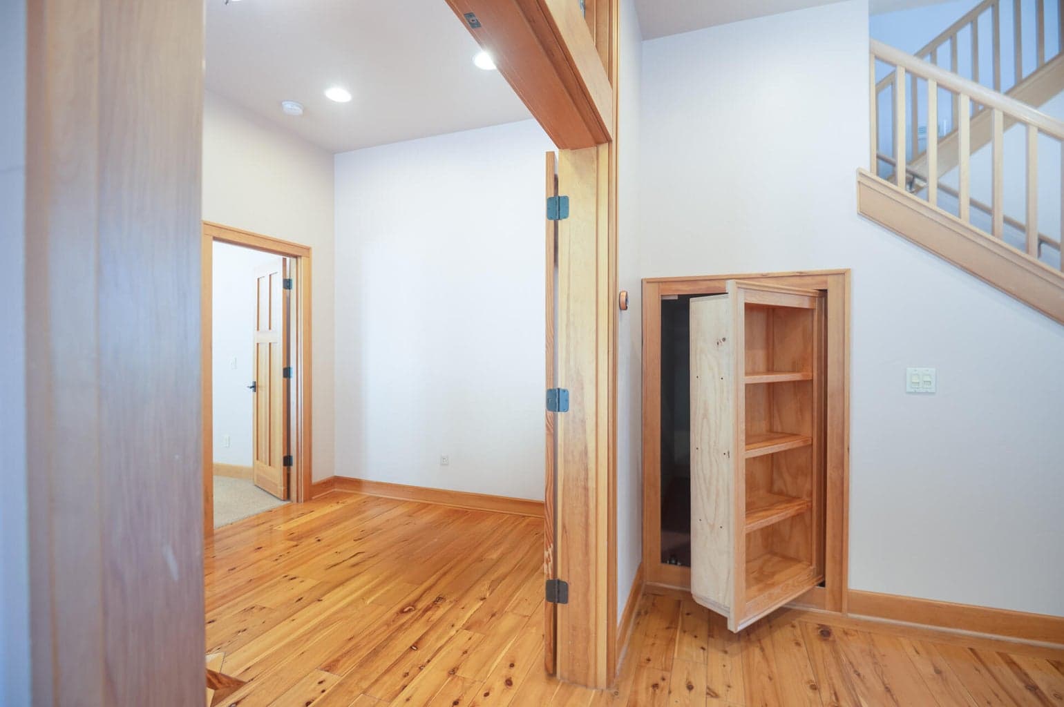 Photo of 3145 NW Colonial Drive 19 of 46