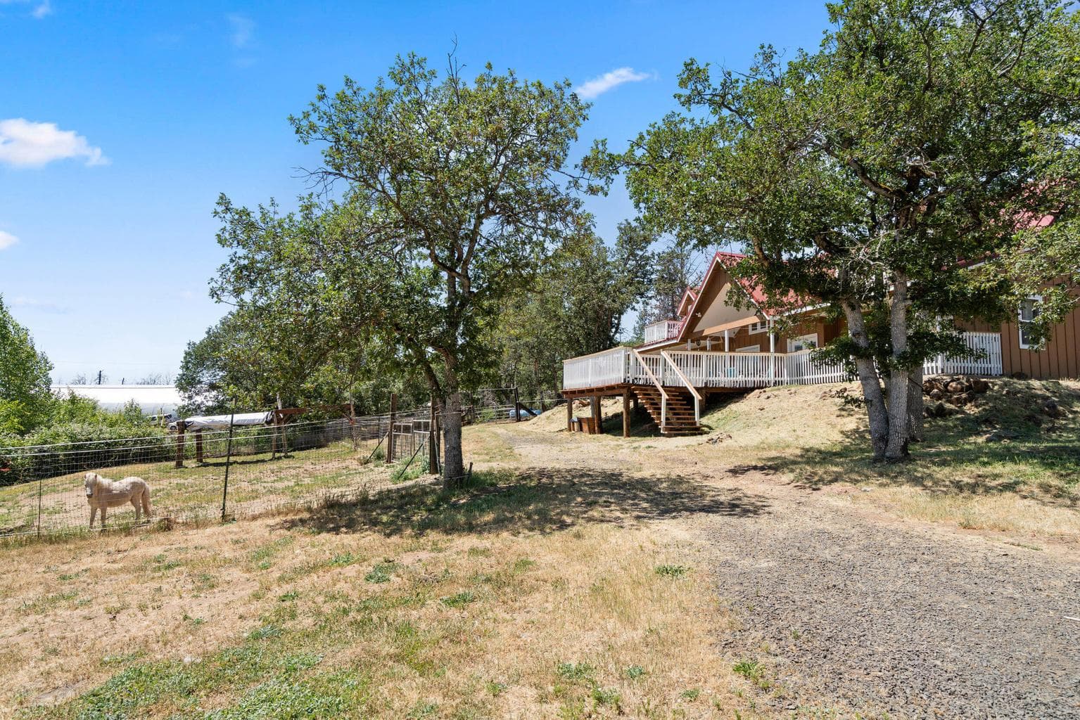 Photo of 5619 Butte Falls 5 of 70
