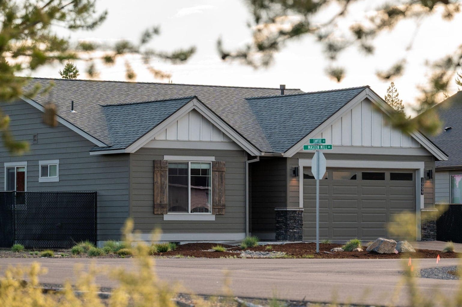Photo of 16699 Masten Mill Drive 3 of 54