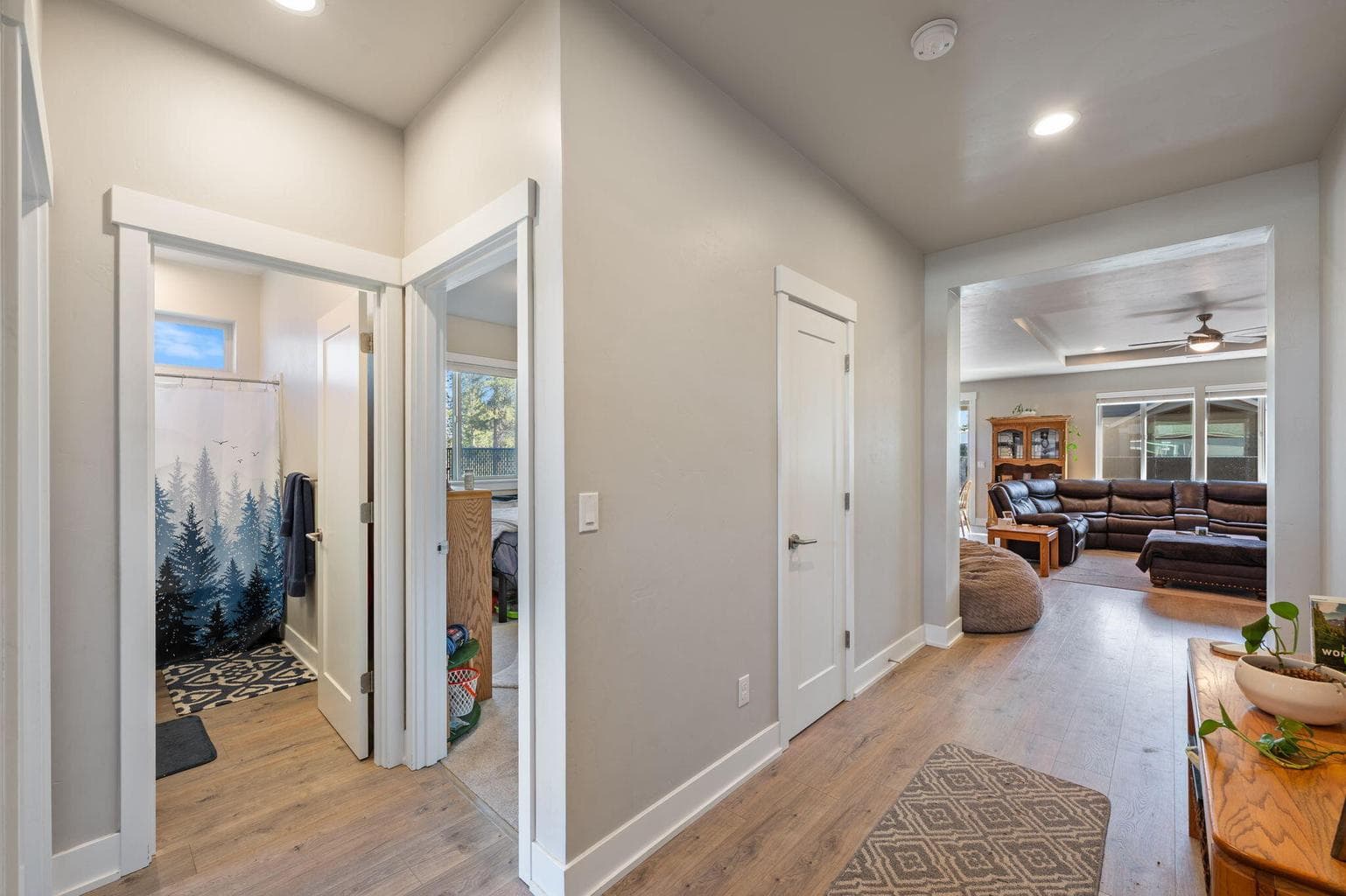 Photo of 16699 Masten Mill Drive 17 of 54