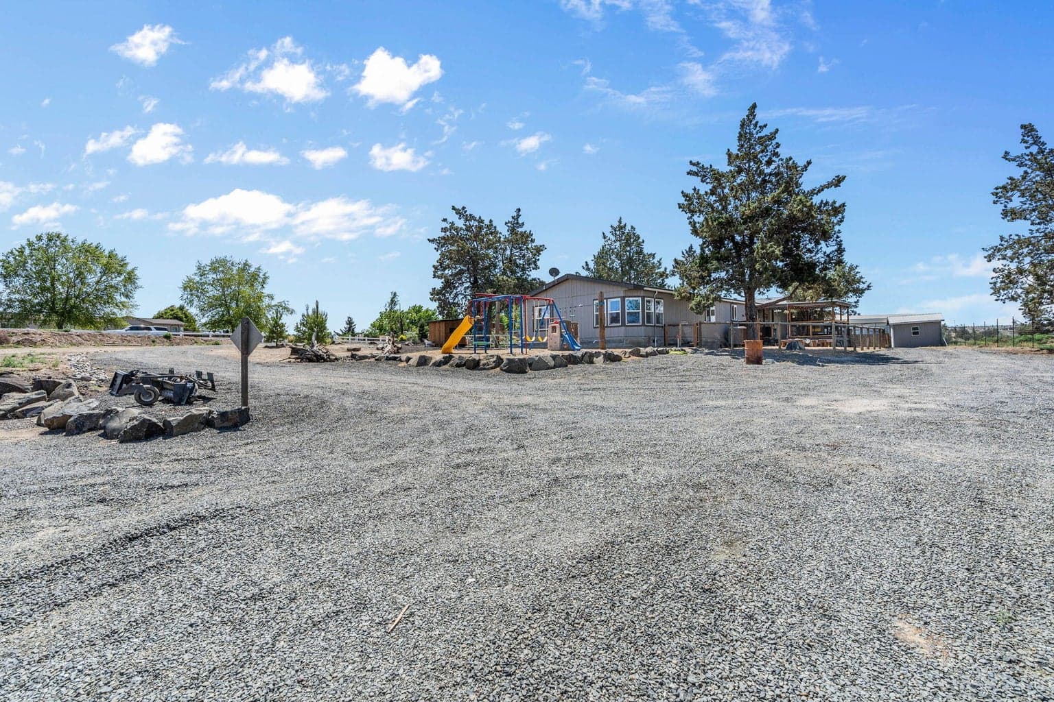 Photo of 2918 SE Teresa Drive 31 of 38