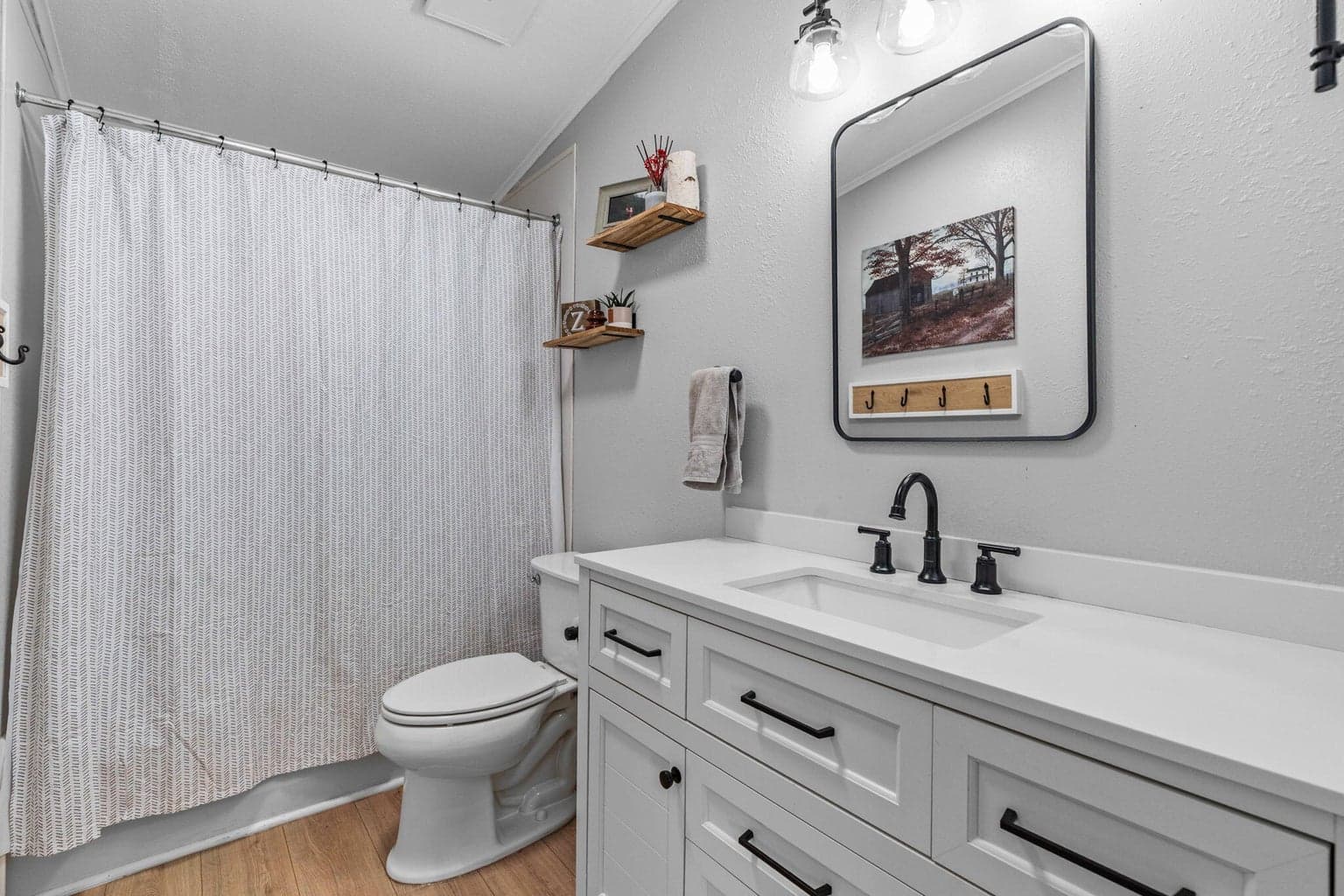 Photo of 2918 SE Teresa Drive 16 of 38