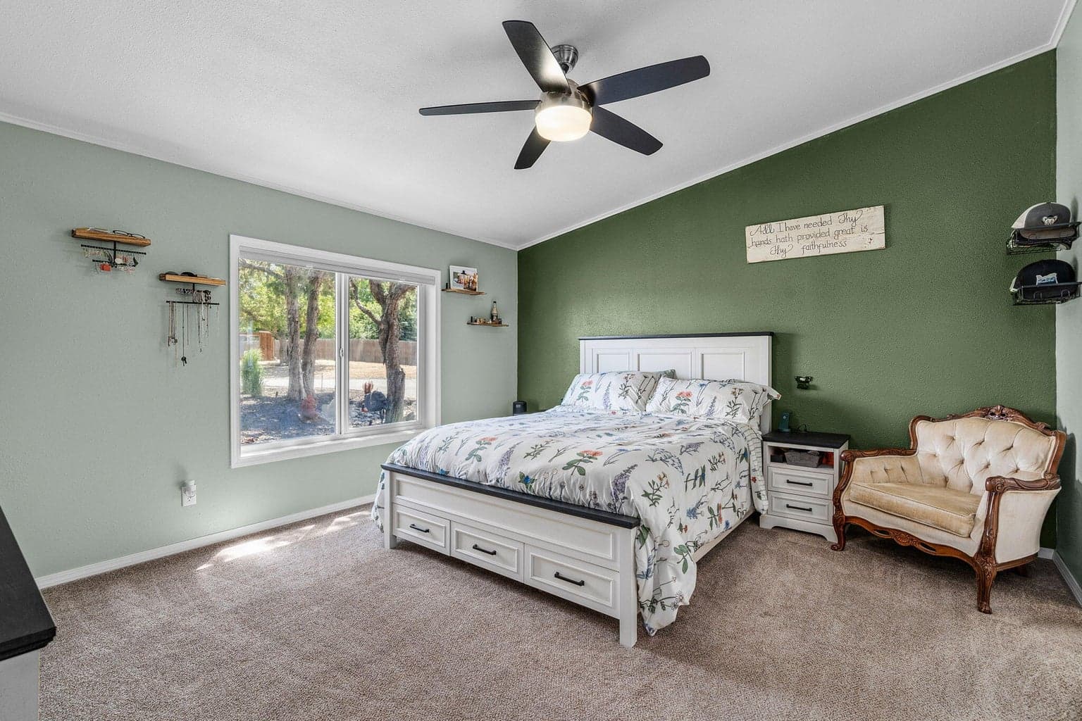 Photo of 2918 SE Teresa Drive 18 of 38