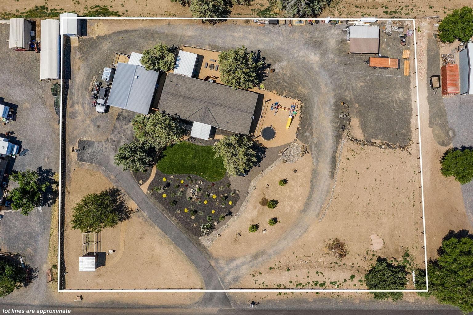Photo of 2918 SE Teresa Drive 33 of 38