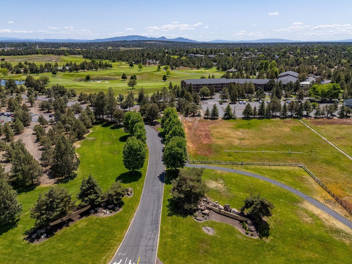 Photo of 1930 Redtail Hawk Drive 27 of 39