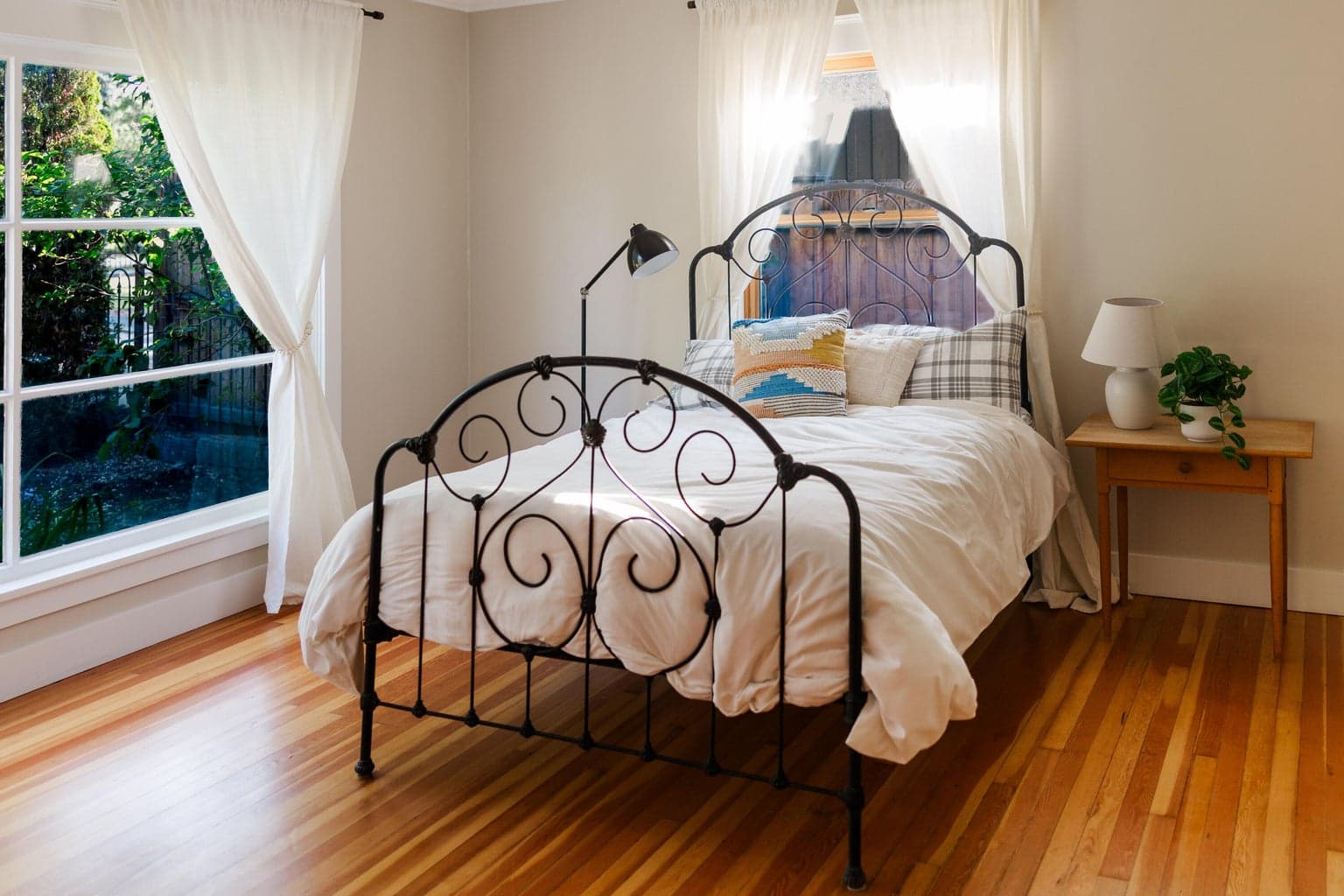 Second bedroom