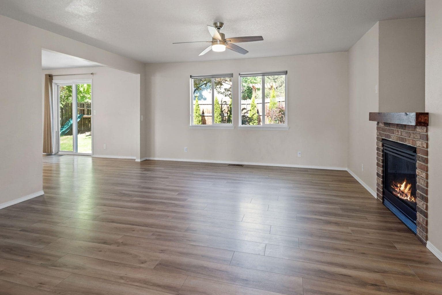 Photo of 1131 Locksley 4 of 23