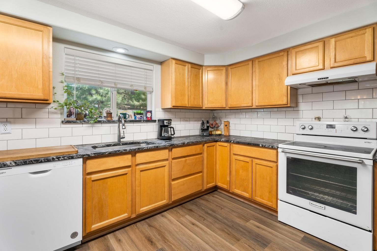 Photo of 60068 Minnetonka Lane 14 of 38