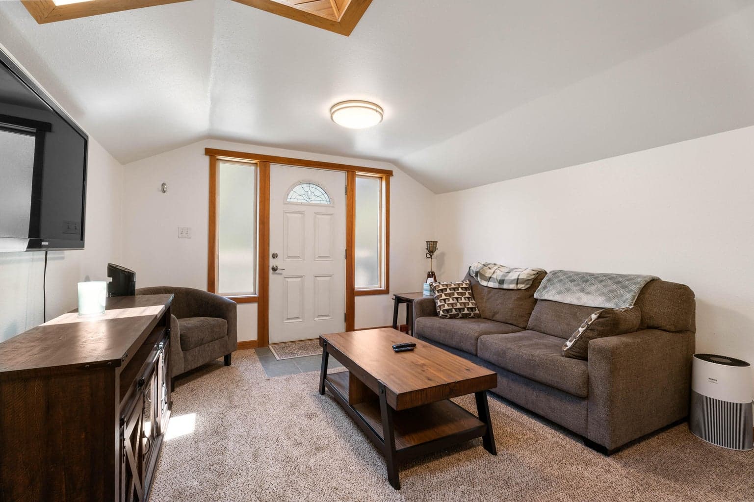 Photo of 60068 Minnetonka Lane 34 of 38
