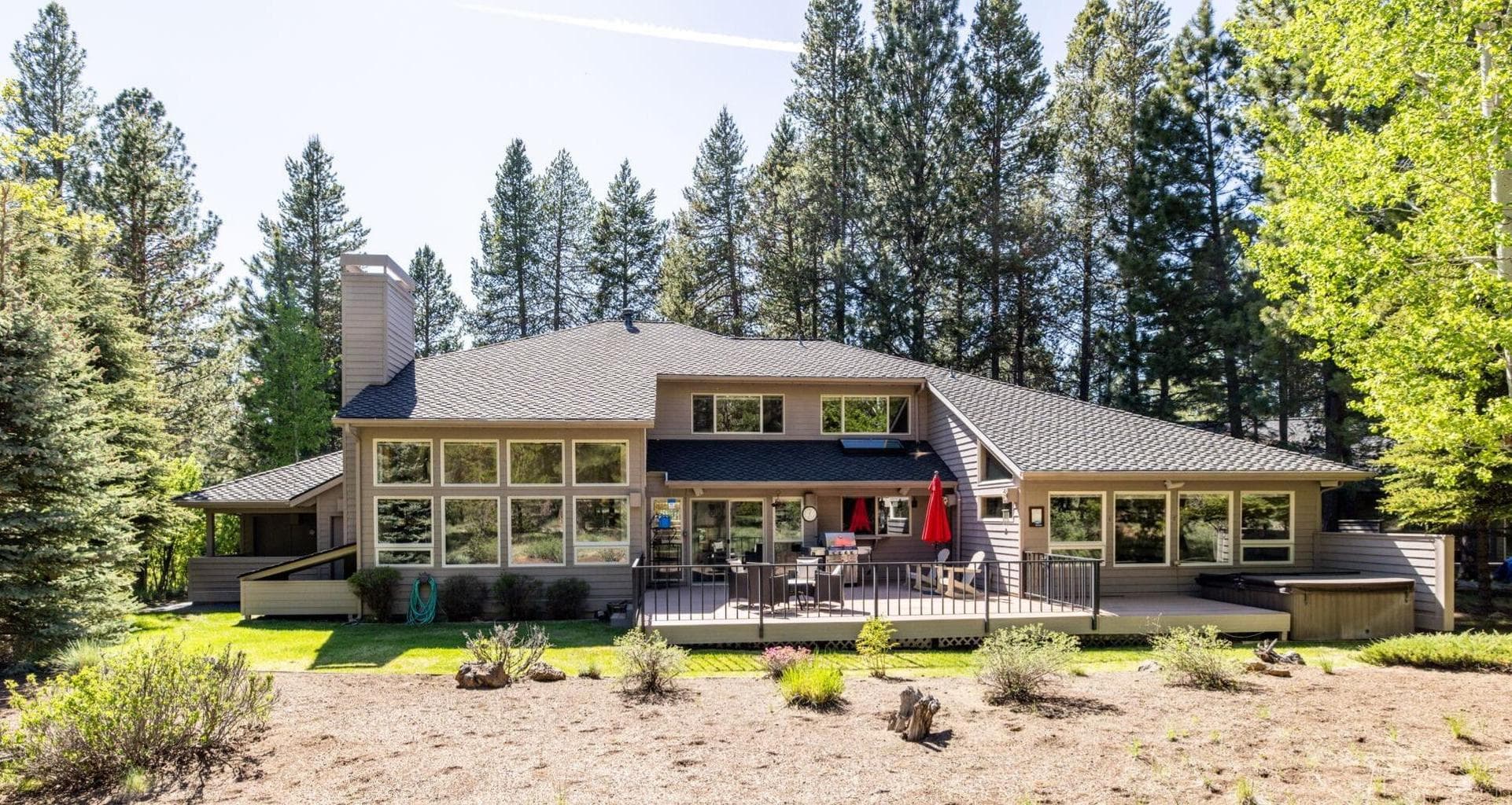 Photo of 58160 McNary Lane 1 of 48