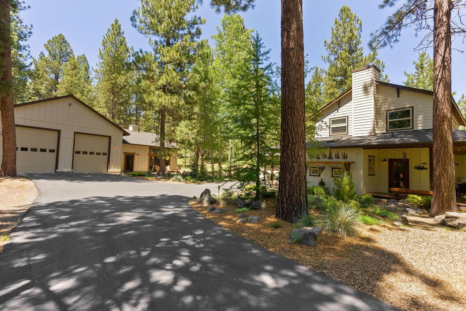 Photo of 54949 Mallard Drive 14 of 113