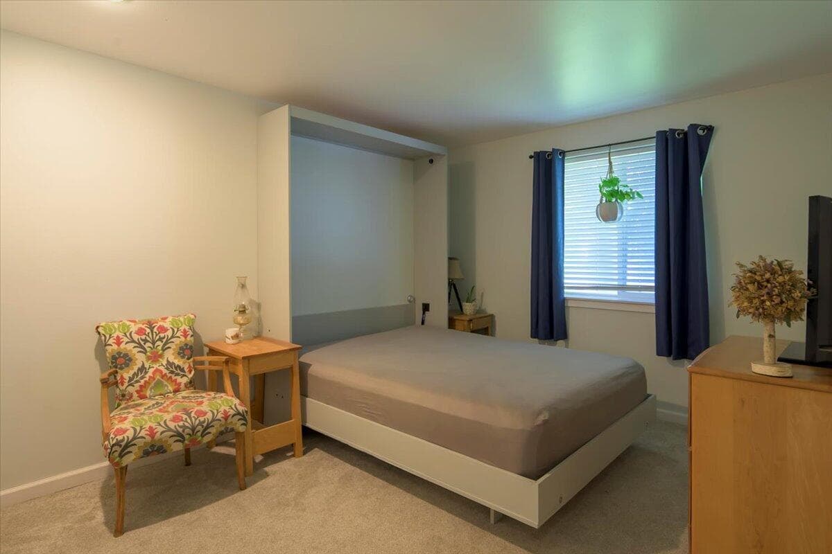 Third Bedroom with Murphy Bed